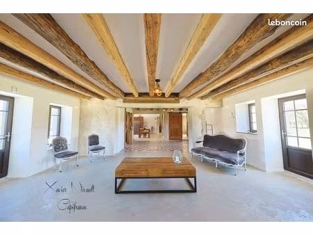 longère 11 pièces 355 m²