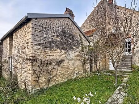 maison 3 pièces 75 m²