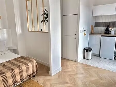 superbe studio meuble avec balcon