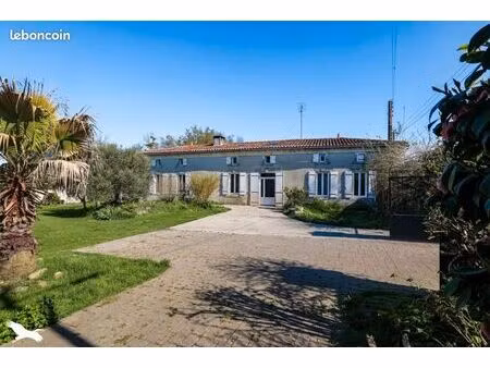 longère 6 pièces 246 m²