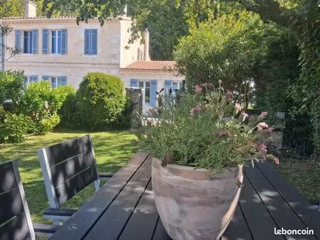 maison 5 pièces 205 m²
