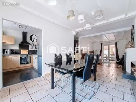 maison de ville 6 pièces 125 m²