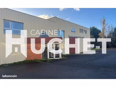 local industriel 1 635 m²