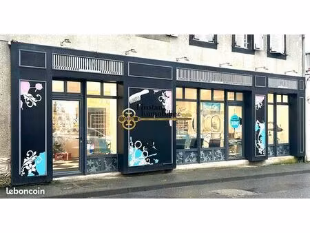 local commercial 1000 m² landivisiau