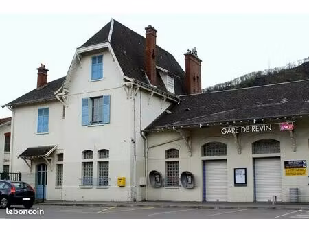 local d'activité 259 m²