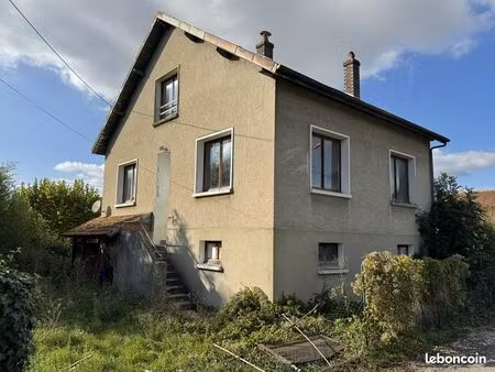 maison 6 pièces 80 m²