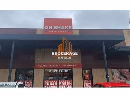 local commercial 277 m² chambly