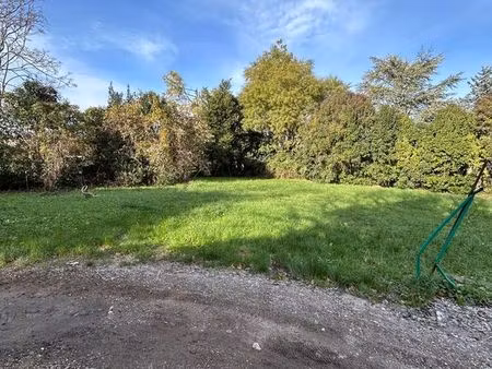 terrain de 460 m²