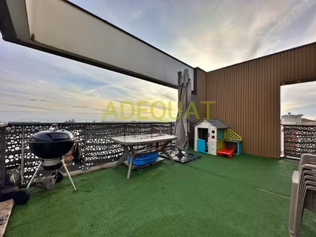 exclu  isle d'abeau  appartement exceptionnel en attique