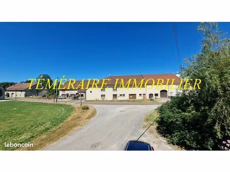 ferme 8 pièces 174 m²