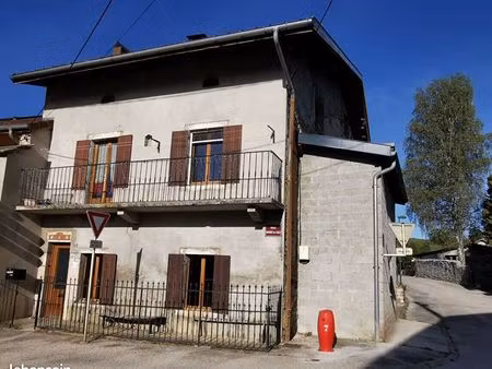 maison 4 pièces 111 m²