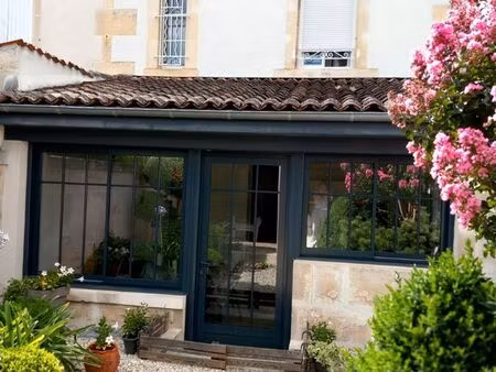 maison quartier jardin public