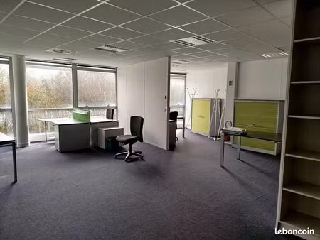 bureaux 232 m² annecy-le-vieux