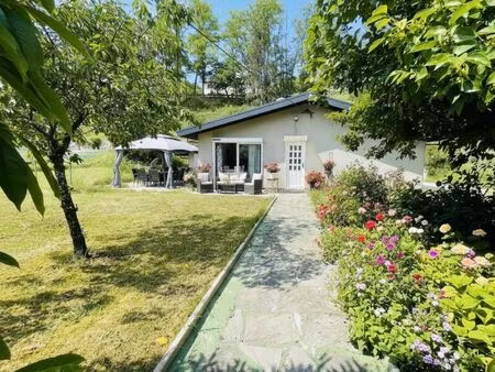 villa 4 pièces 90 m²
