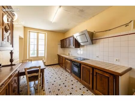 maison de ville 6 pièces 155 m²