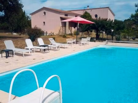 maison familiale de 168m² avec piscine et grand terrain – proche alès (gard)