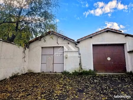 parking/box 2 pièces 312 m² salindres