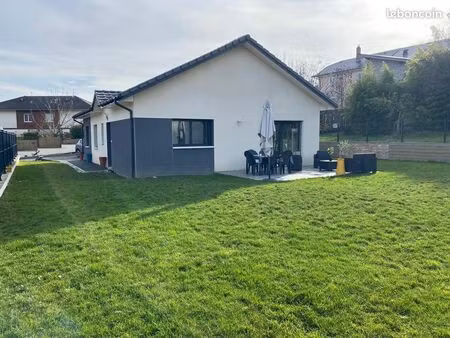 très jolie maison plein pied 4 pièces 100 m2
