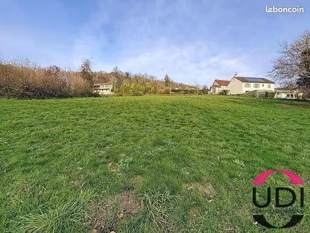 terrain 3 070 m² saint leger le gueretois