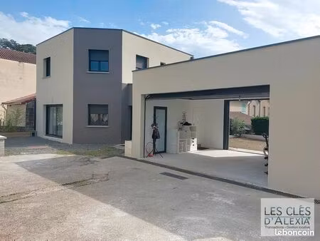 maison 5 pièces 141 m²