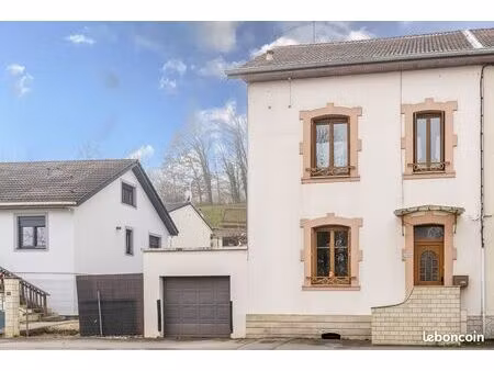 maison 4 pièces 92 m²