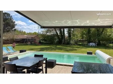 plain-pied moderne de 2019  143 m² avec piscine et double garage  terrain de 1 671 m²
