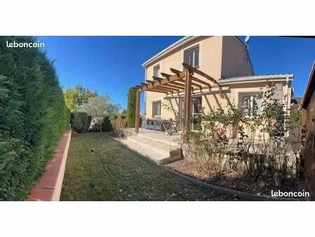 maison 3 pièces 120 m²