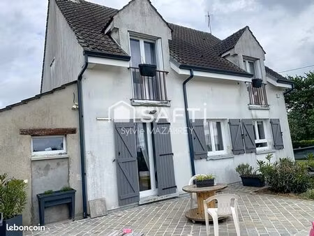 maison 5 pièces 122 m²