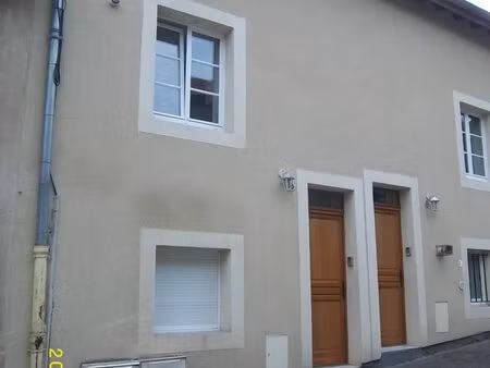appartement 64 m¹ - 2 ch - garage