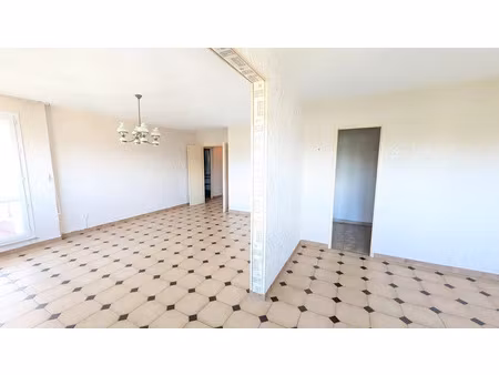 vente appartement 5 pièces 102 m² à sathonay-camp (69580)  285 000 €
