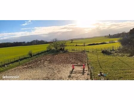 maison individuelle avec grand terrain