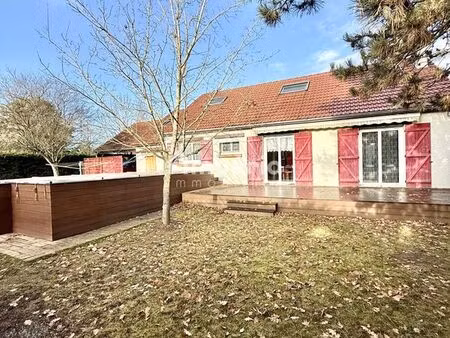 maison 8 pièces 139 m²