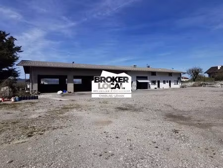 bureaux 640 m² brenthonne