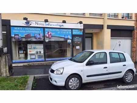 cession pas de porte magasin 5m vitrine toutes activités sf restauration