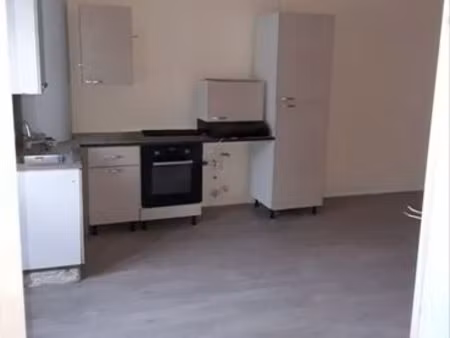 t3 refait a neuf + comble pour 2eme appart