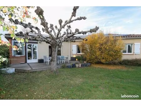 montastruc-la-conseillere - maison t6 (4 chambres) de 130 m²