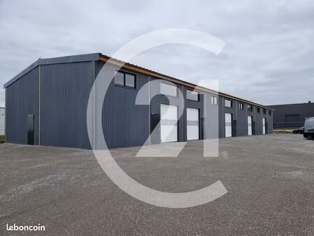 entrepôt 150 m² grane