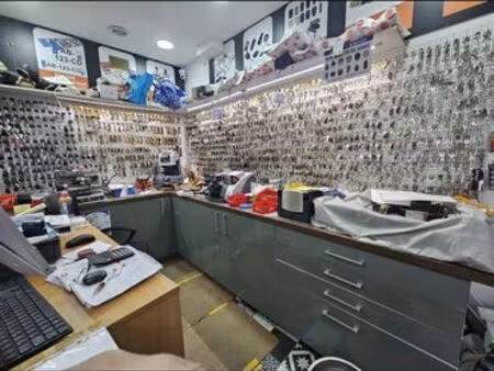 vente cordonnerie multi-services aux porte de paris