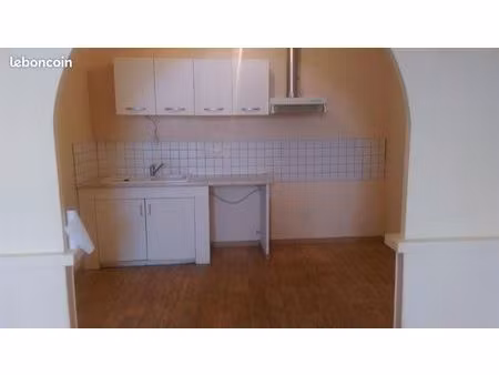 maison de village 3 pièces 52 m²