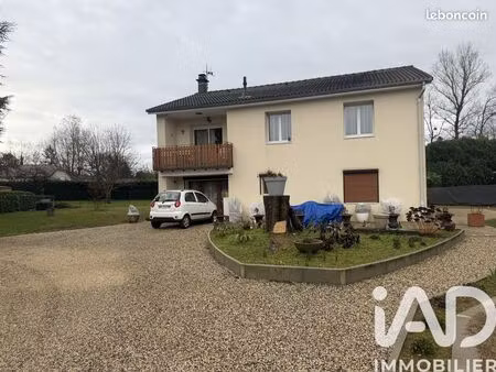 propriété 5 pièces 165 m²