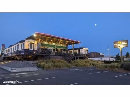 local commercial 619 m² massy