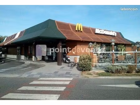 local commercial 69 m²