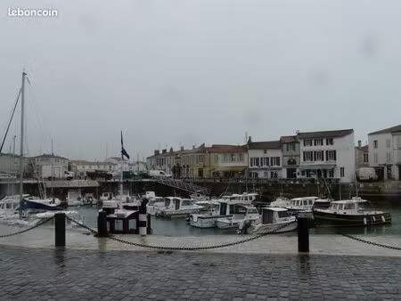 ile de ré - st martin - saison 2026 - location 9200 boutique 30 m2 + terrasse boutique 30 