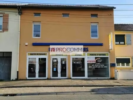 local commercial 140 m²