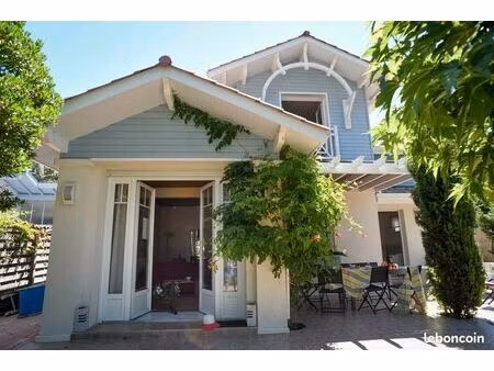 location maison decembre juin