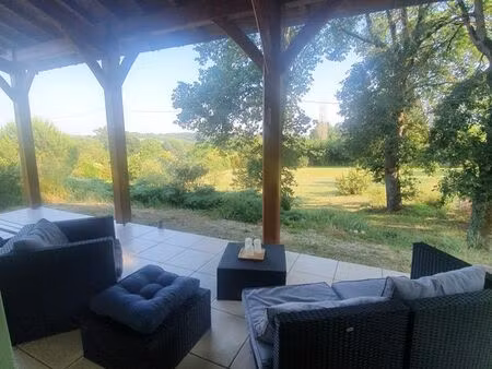 maison traditionnelle d'architecte