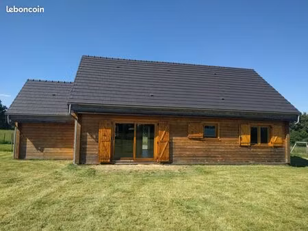 maison madrier bois 100m2