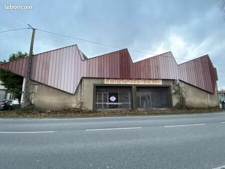 local commercial 1 200 m²