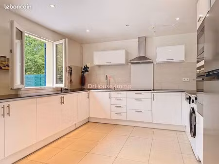 maison 6 pièces 120 m²