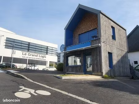 local professionnel pmr 25m2 centre-ville